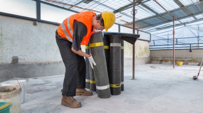 impermeabilizaciondeazoteacontelaasfalticaensanfeliudeguixols girona 1920w